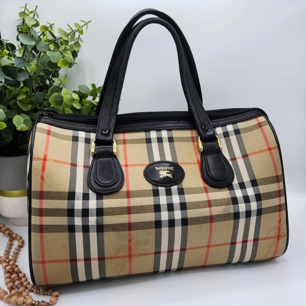 🔥Authentic Burberry Boston bag 🔥